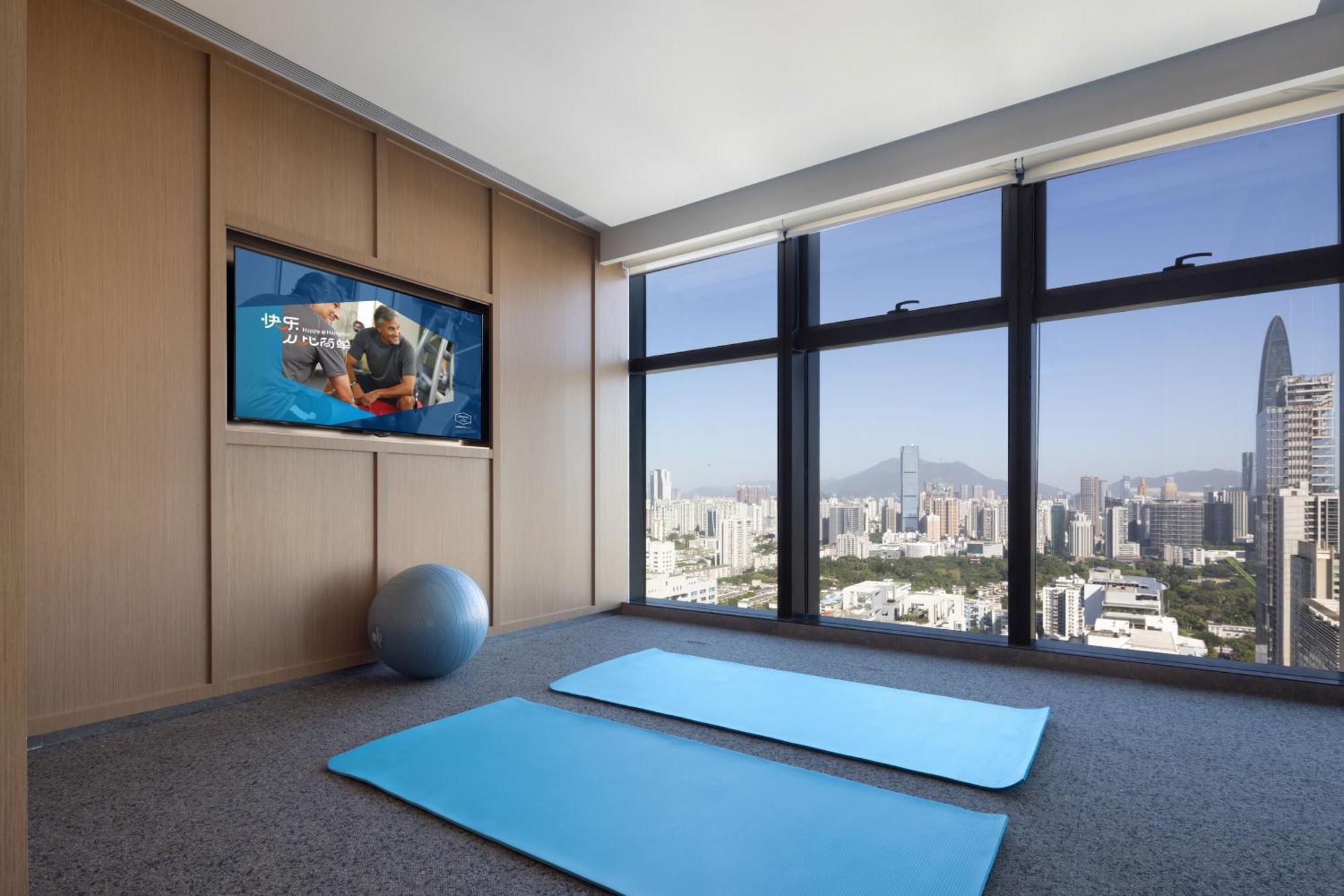 Hampton By Hilton Shenzhen Futian Huaqiangbei Hotel Exterior photo